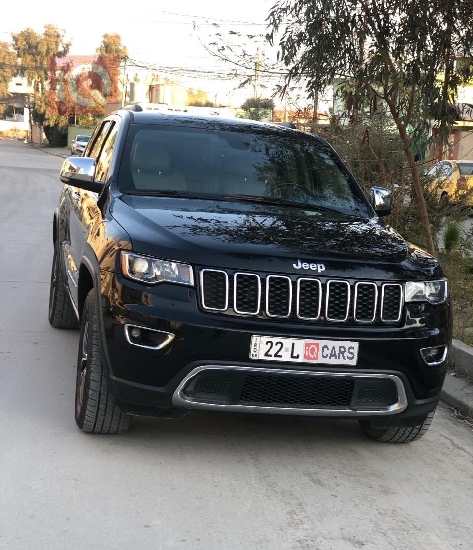 جیپ گراند شیرۆکی